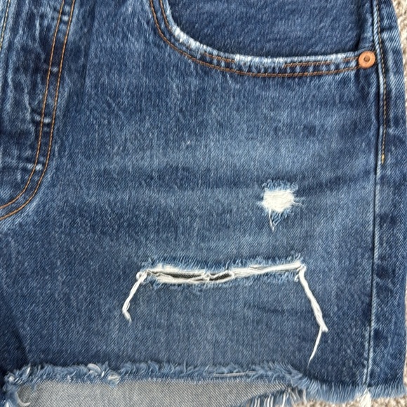 Levi's 501 Blue Jean Shorts with Distressed Details - Picture 4 of 7
